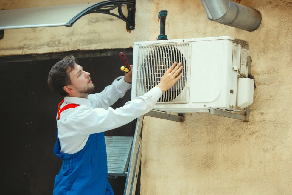 Should You Repair or Replace Your AC Unit?